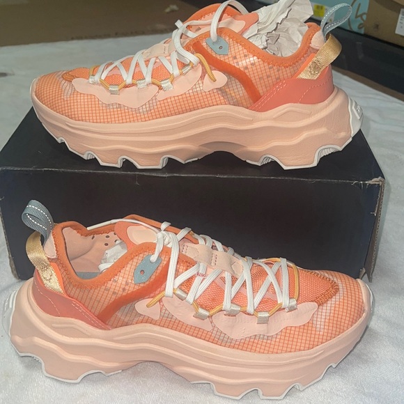 Sorel Shoes Sorel Womens Breakthrough Tech Lace Sneaker